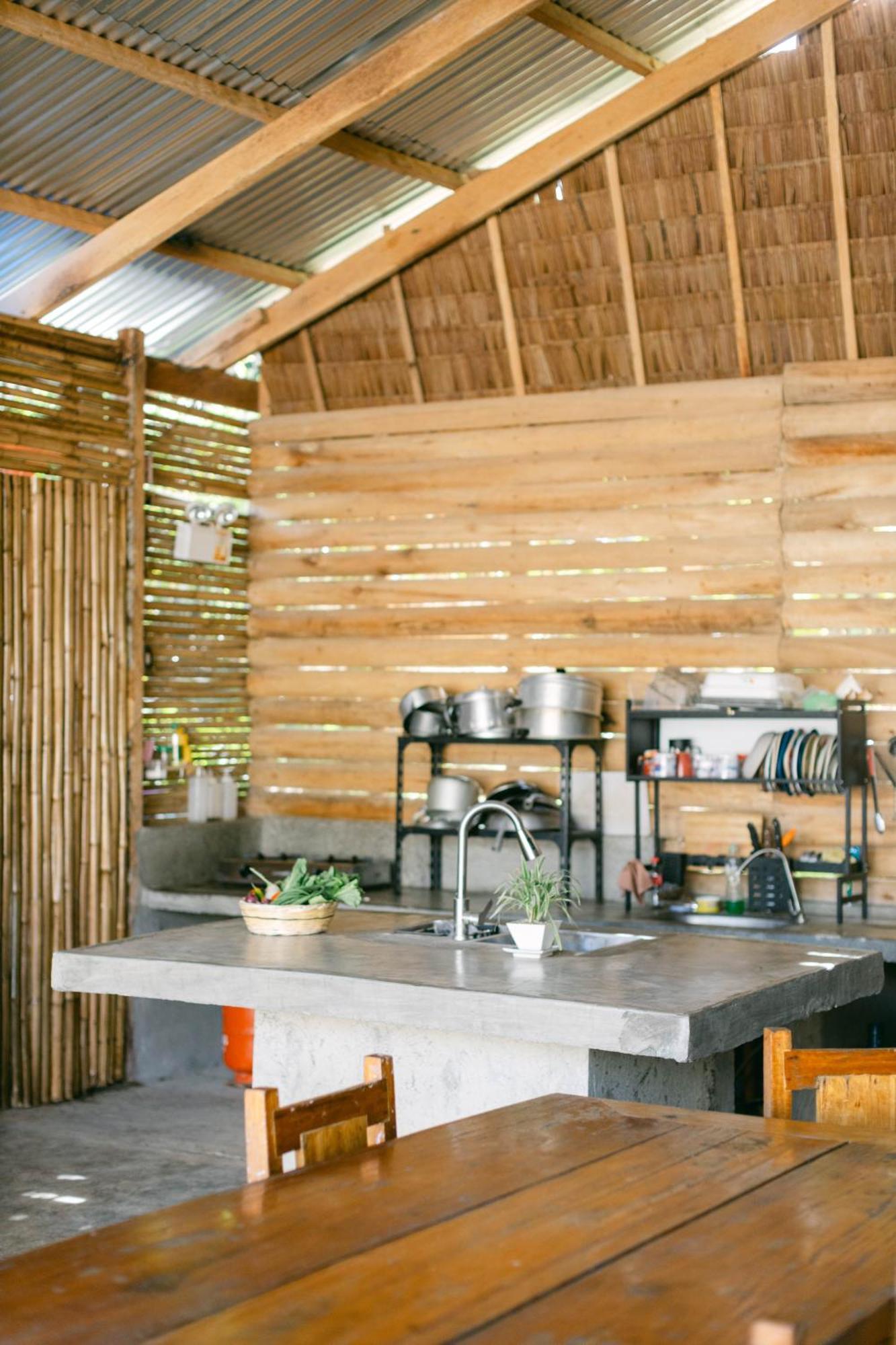 Katana Siargao Hostel Catangnan Buitenkant foto